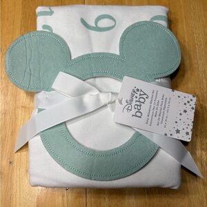 Disney Baby Milestone Blanket - Mickey and Minnie